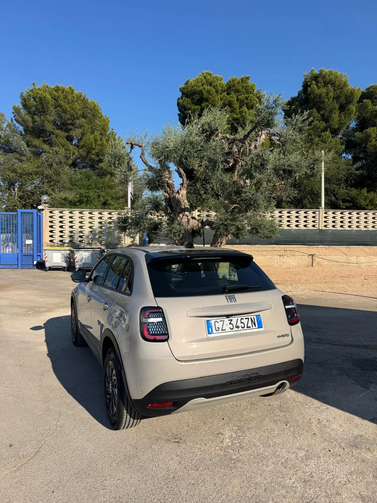 Fiat 600 ibrida - Vista posteriore