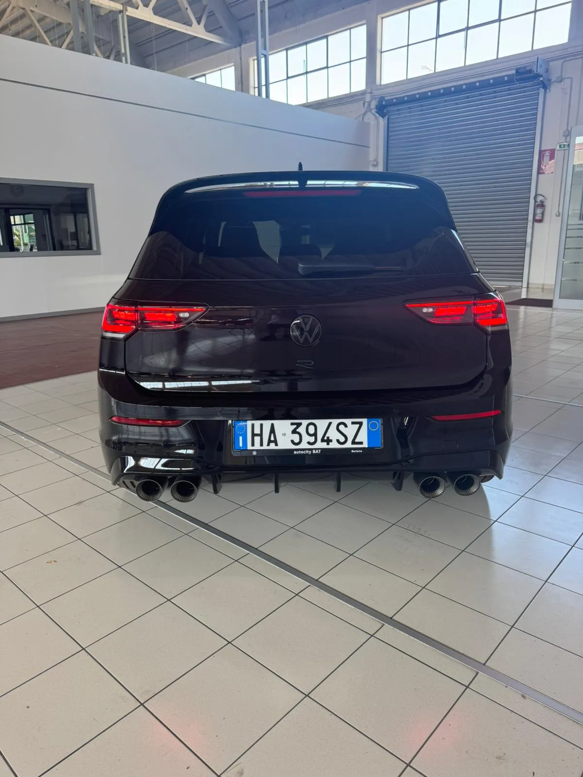 Volkswagen Golf R - Vista posteriore